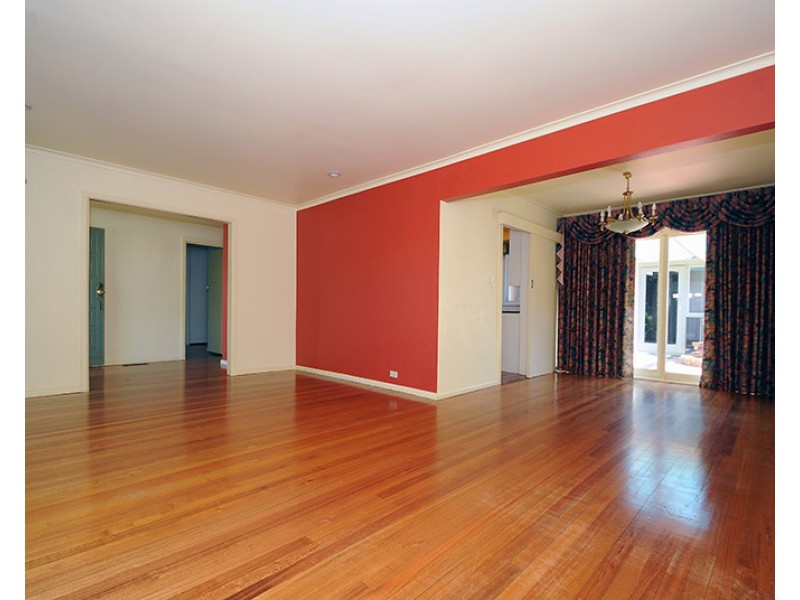 49 Glen Tower Drive, Glen Waverley VIC 3150