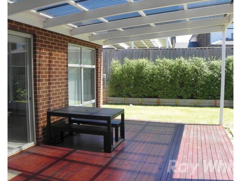 32 Stadium Circuit, Mulgrave VIC 3170