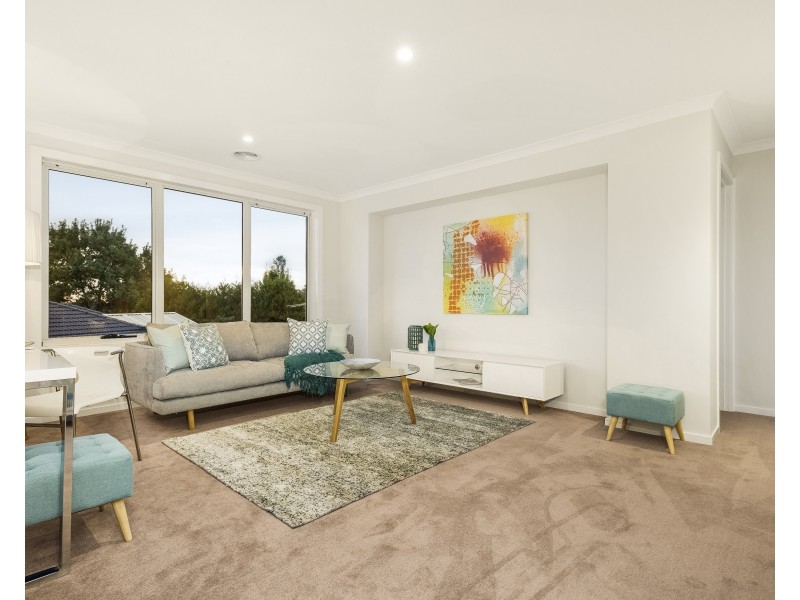 13 Viggers Parade, Glen Waverley VIC 3150