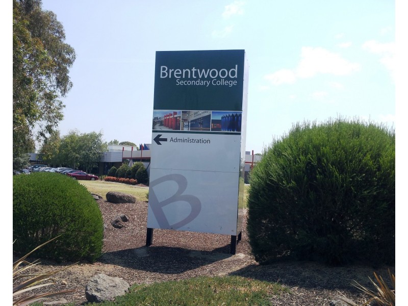 13 Viggers Parade, Glen Waverley VIC 3150