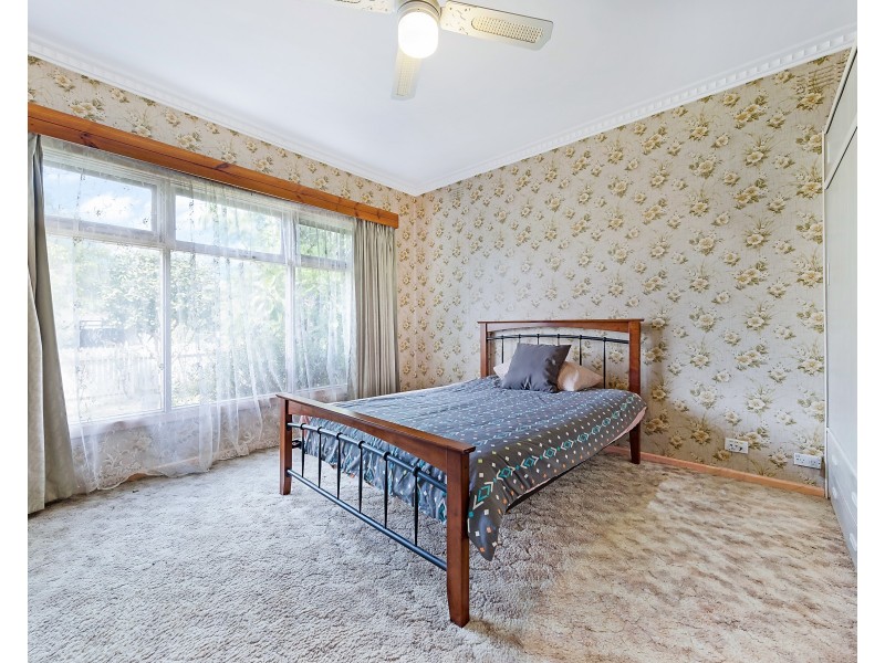 27 Charlton Street, Springvale VIC 3171