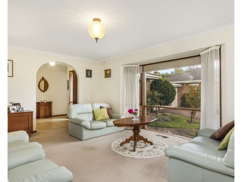 2/18 Morshead Avenue, Mount Waverley VIC 3149