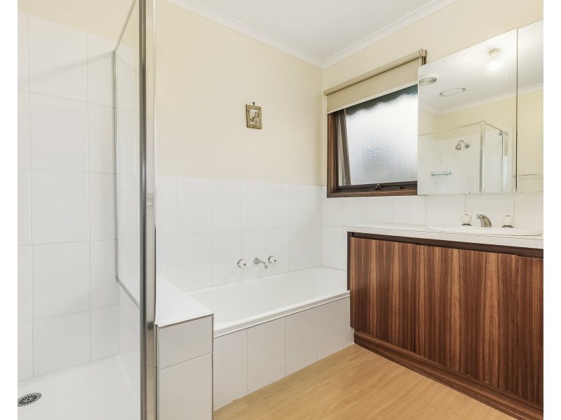 2/18 Morshead Avenue, Mount Waverley VIC 3149