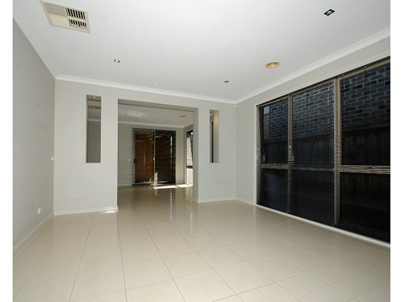 9 Thomas Close, Mount Eliza VIC 3930