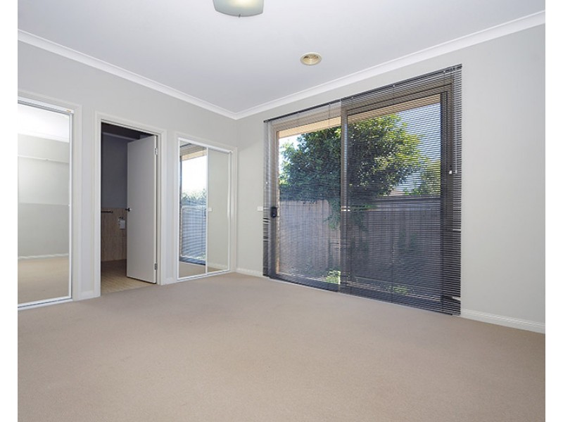 9 Thomas Close, Mount Eliza VIC 3930