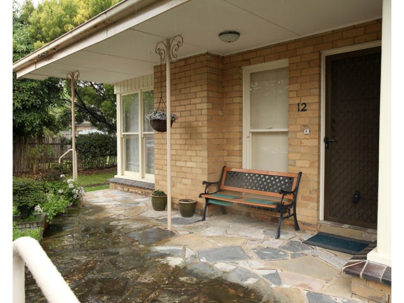 12 Panoramic Grove, Glen Waverley VIC 3150