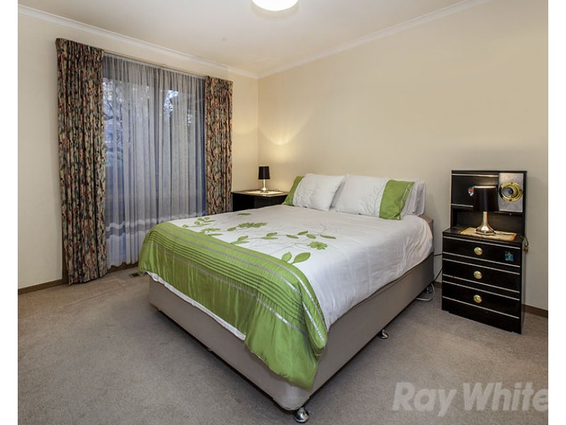 68 Turramurra Drive, Rowville VIC 3178