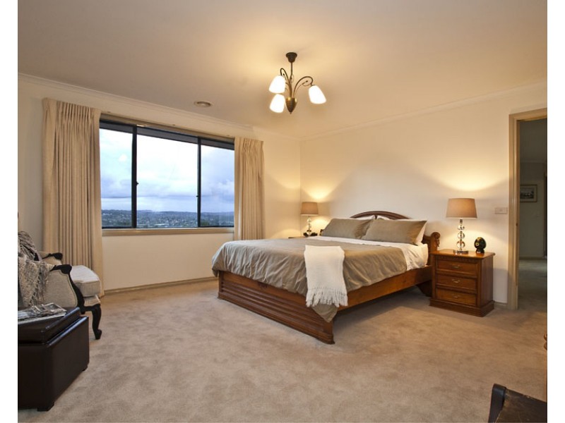 5 Alimar Road, Glen Waverley VIC 3150