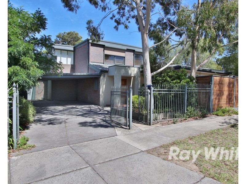 13 St Georges Court, Glen Waverley VIC 3150