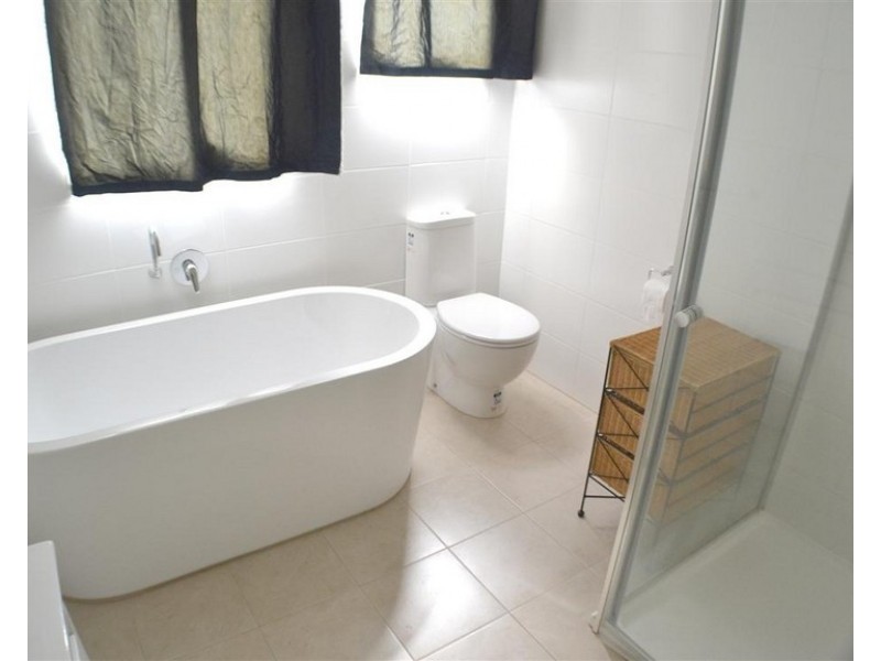 1/10 Westerfield Drive, Notting Hill VIC 3168