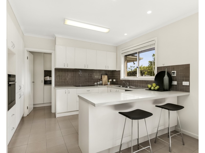 2/53 Baird Street, Mulgrave VIC 3170