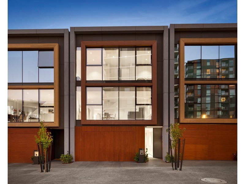 11 Periwinkle Place, Armadale VIC 3143