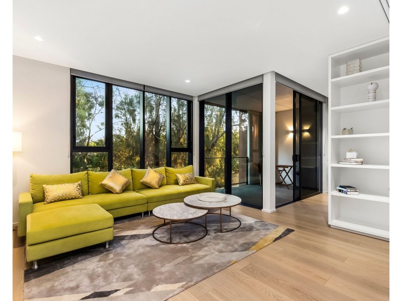 11 Periwinkle Place, Armadale VIC 3143