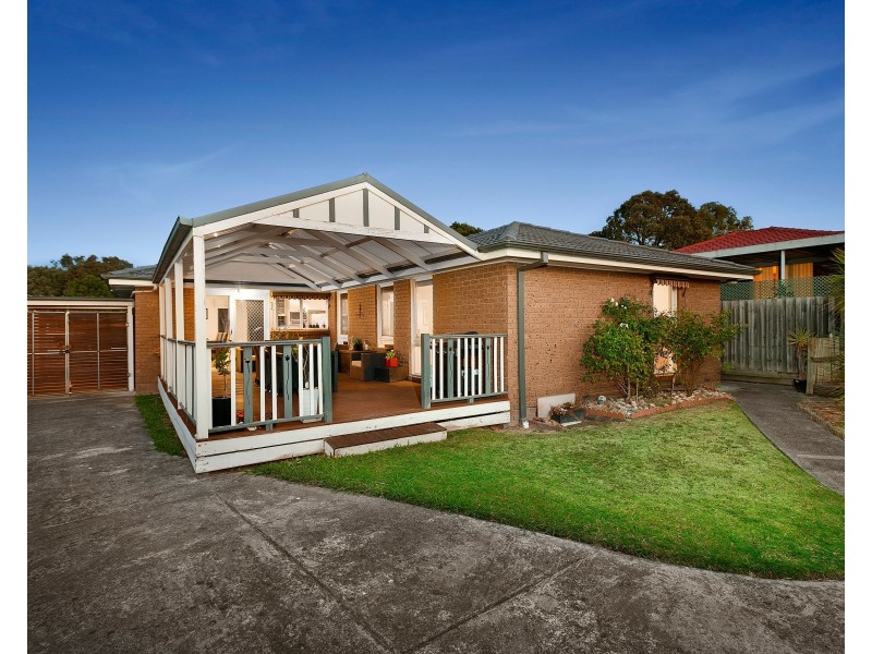 19 Fernbank Crescent, Mulgrave VIC 3170