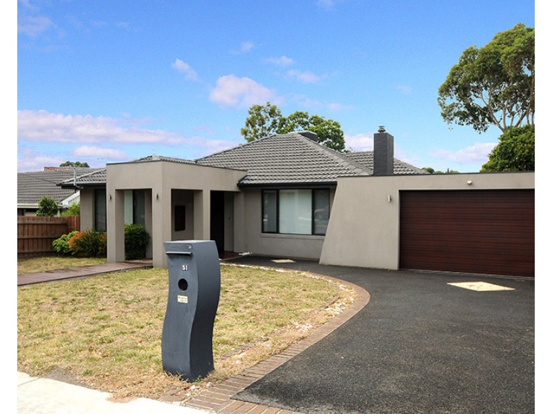 51 Monash Drive, Mulgrave VIC 3170