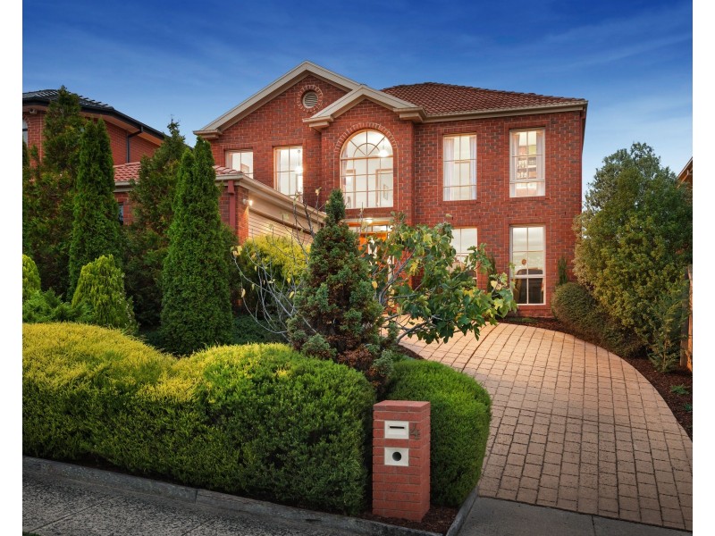 4 Lori Place, Glen Waverley VIC 3150