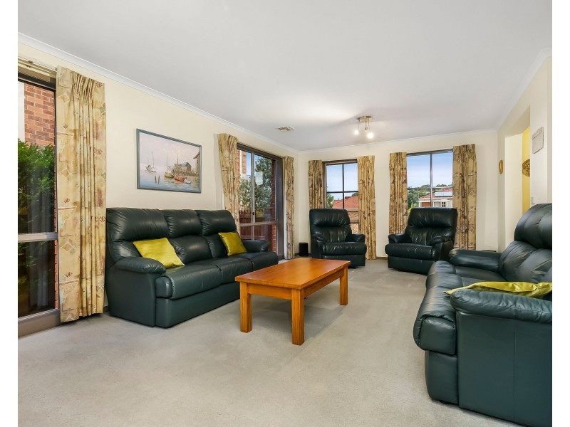 4 Lori Place, Glen Waverley VIC 3150