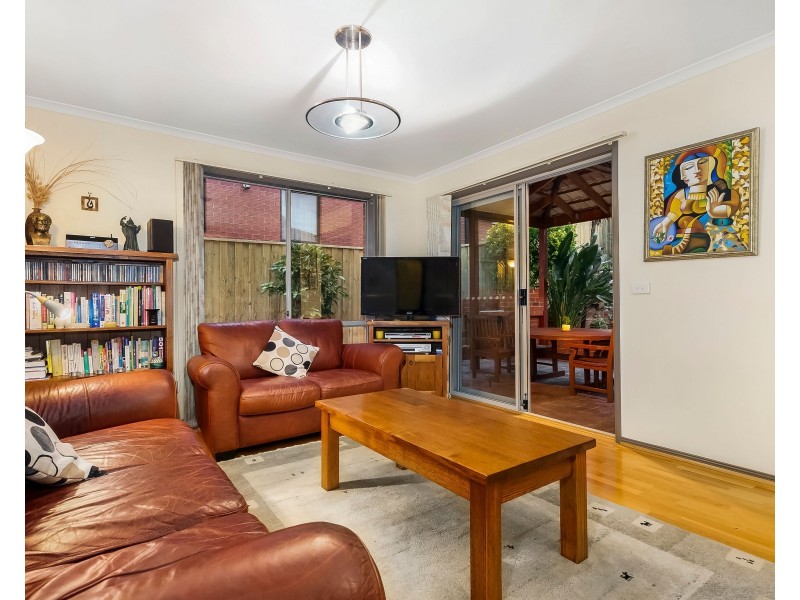 4 Lori Place, Glen Waverley VIC 3150