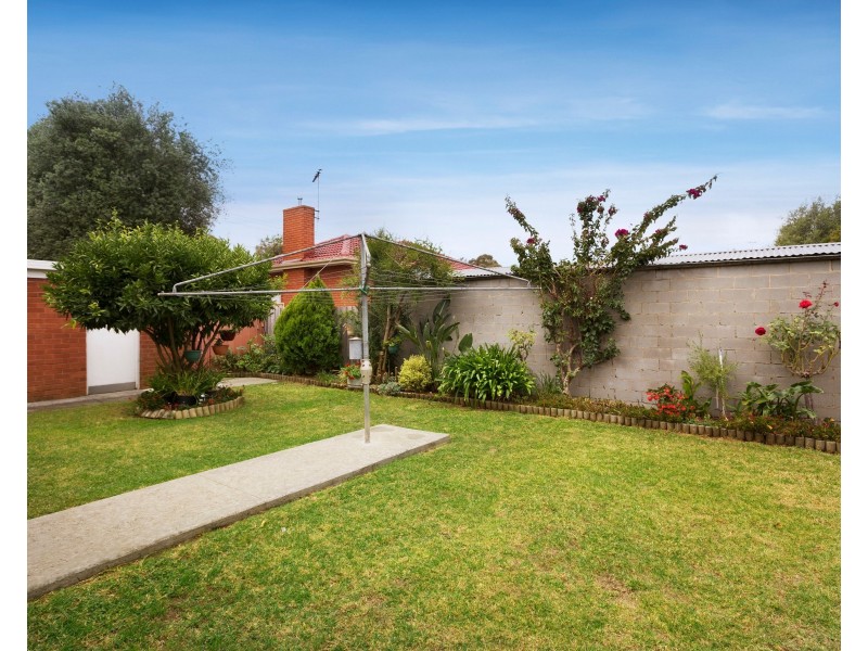 54 Tamarisk Avenue, Glen Waverley VIC 3150