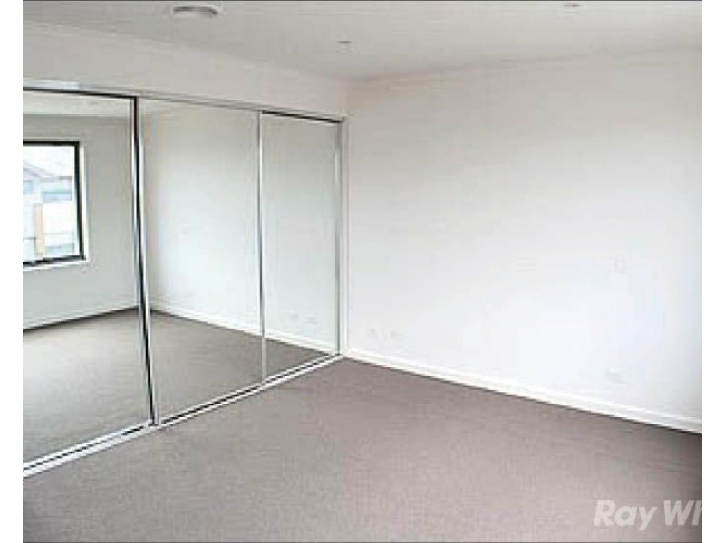 36 Brunton Crescent, Mulgrave VIC 3170