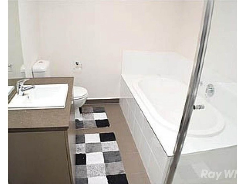 36 Brunton Crescent, Mulgrave VIC 3170