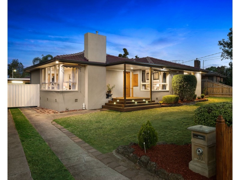 30 Woolwich Drive, Mulgrave VIC 3170