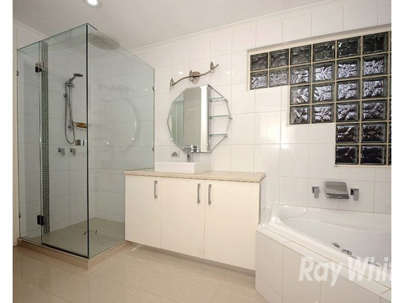 2/14 Marykirk Drive, Wheelers Hill VIC 3150