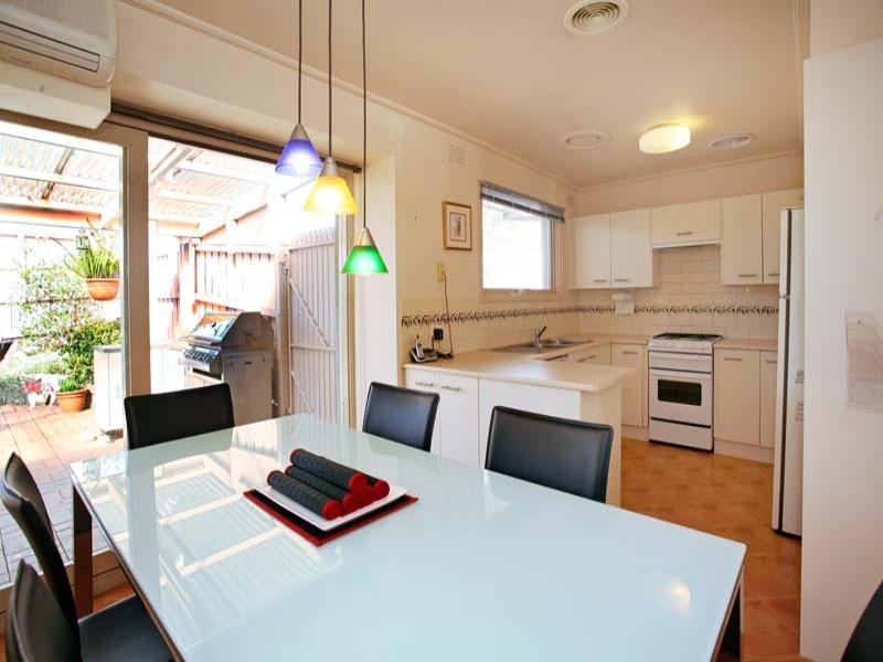 13 Shepherd Road, Glen Waverley VIC 3150
