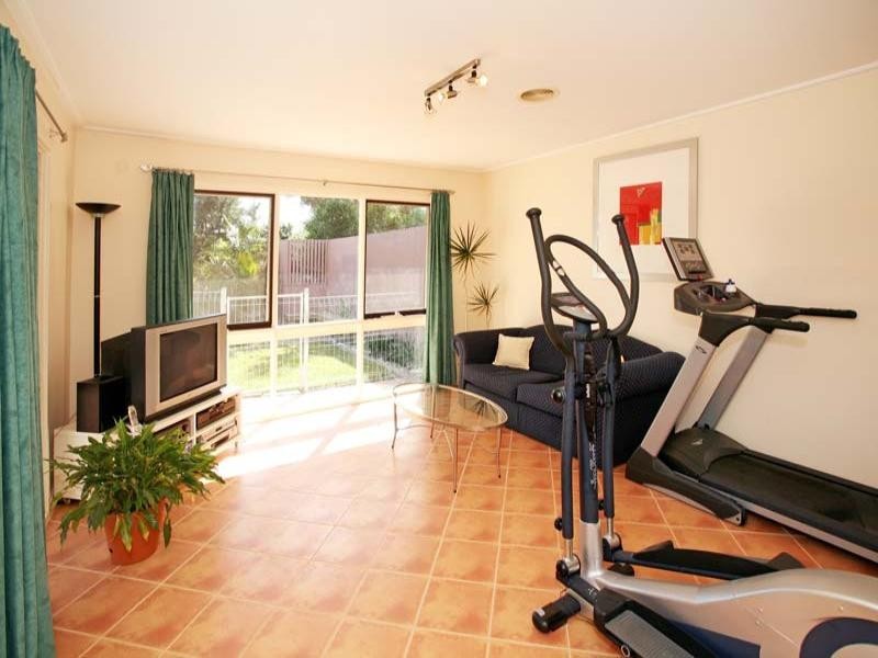 13 Shepherd Road, Glen Waverley VIC 3150