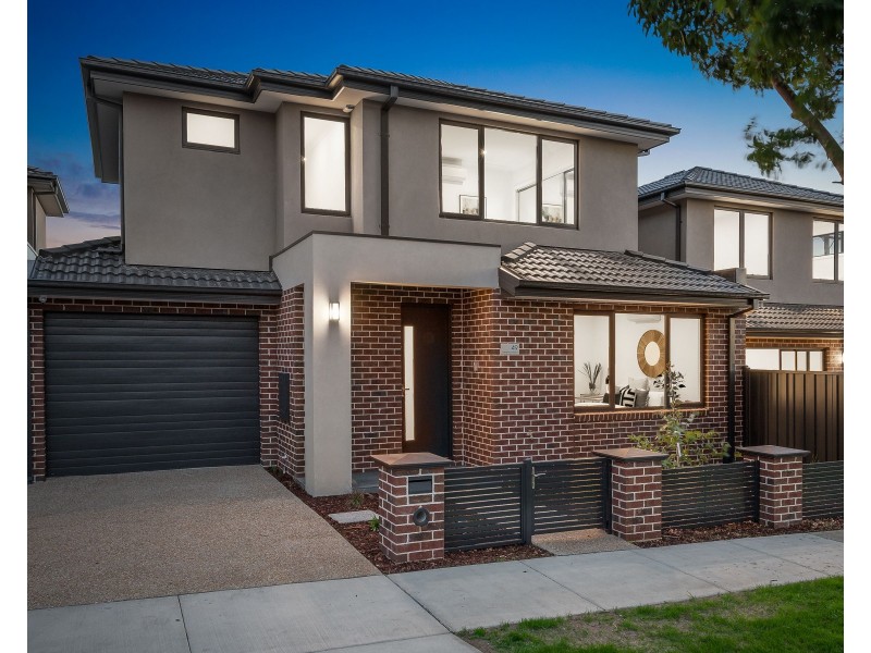 49 Caledonia Crescent, Mulgrave VIC 3170