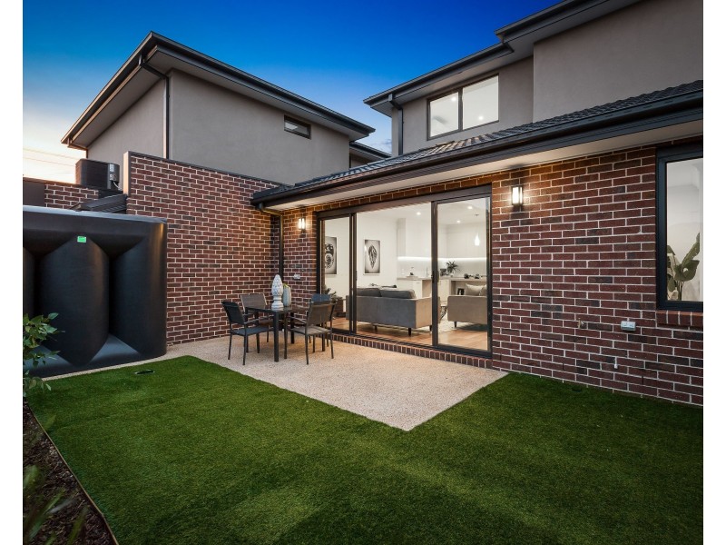 49 Caledonia Crescent, Mulgrave VIC 3170