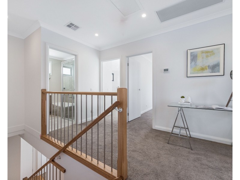 56 Wattle Grove, Mulgrave VIC 3170
