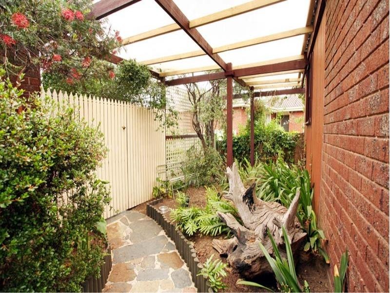 40 Atheldene Drive, Glen Waverley VIC 3150