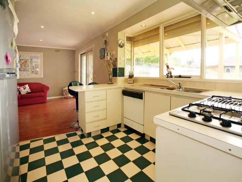 3 Prospect Hill Crescent, Dandenong North VIC 3175