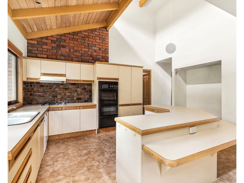 127 Grandview Road, Wheelers Hill VIC 3150