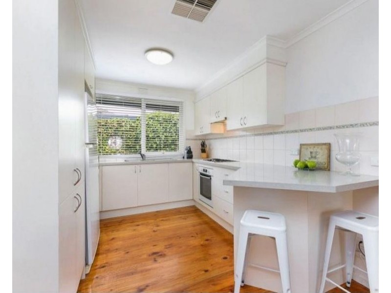 1 Grail Court, Glen Waverley VIC 3150