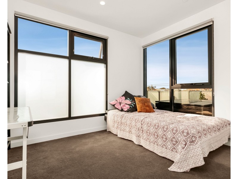 202/29-33 Loranne Street, Bentleigh VIC 3204