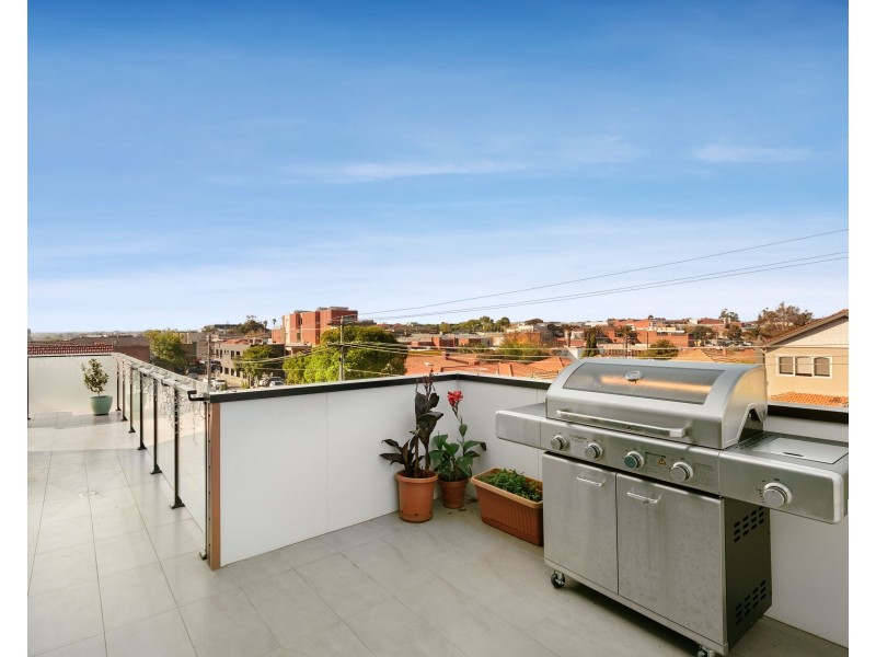 202/29-33 Loranne Street, Bentleigh VIC 3204