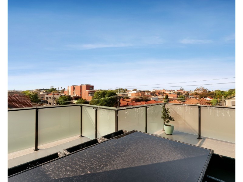 202/29-33 Loranne Street, Bentleigh VIC 3204