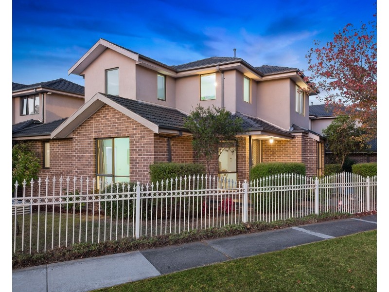 30 Seaview Crescent, Mulgrave VIC 3170