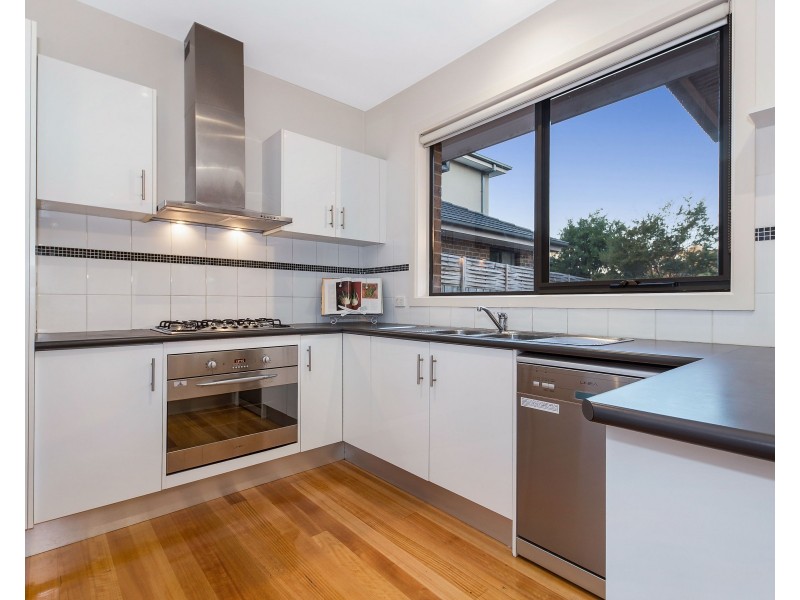 30 Seaview Crescent, Mulgrave VIC 3170