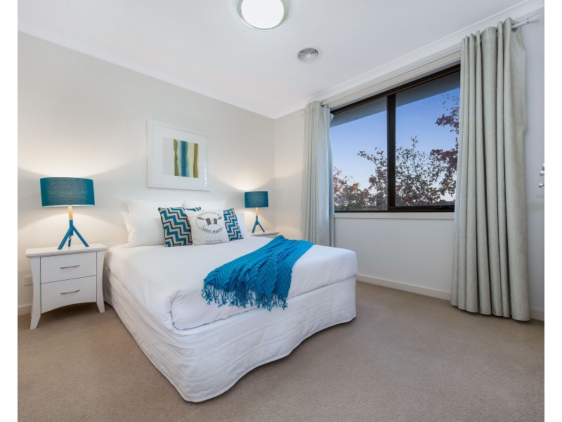 30 Seaview Crescent, Mulgrave VIC 3170