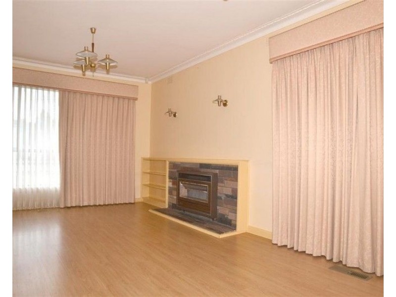 6 Kauri Grove, Glen Waverley VIC 3150