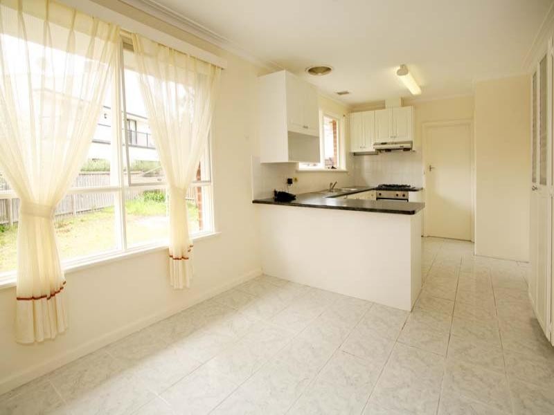 20 Mavista Avenue, Glen Waverley VIC 3150