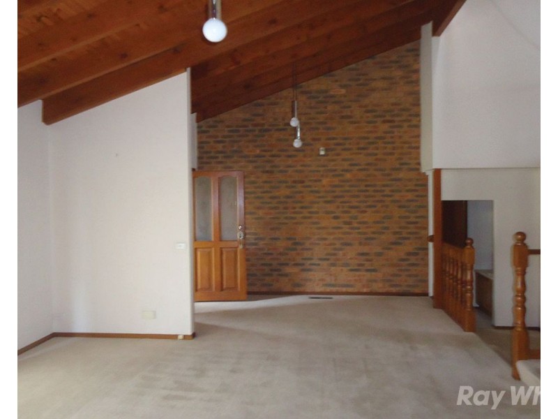 12 Glencroft Terrace, Wheelers Hill VIC 3150