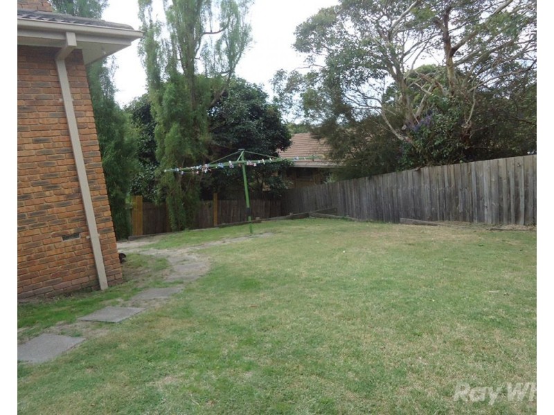 12 Glencroft Terrace, Wheelers Hill VIC 3150