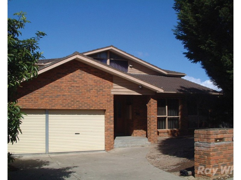 12 Glencroft Terrace, Wheelers Hill VIC 3150