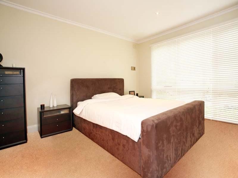 17 Rostella Court, Wheelers Hill VIC 3150