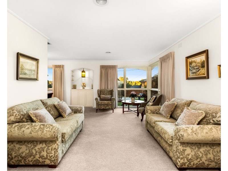 11 Glenville Road, Glen Waverley VIC 3150