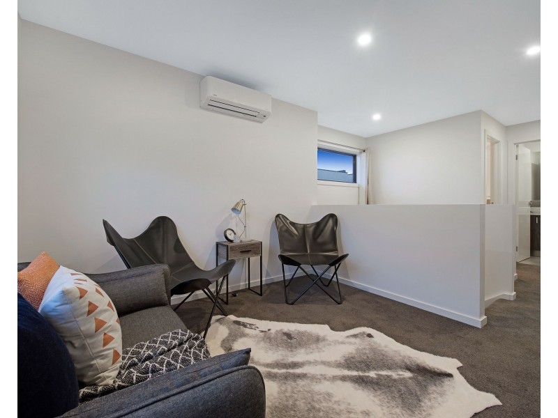 1/48 Adele Avenue, Ferntree Gully VIC 3156